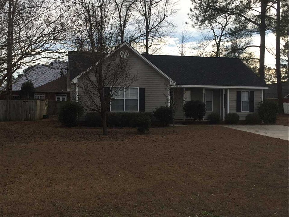 2nd image of 1010 Annelle Dr