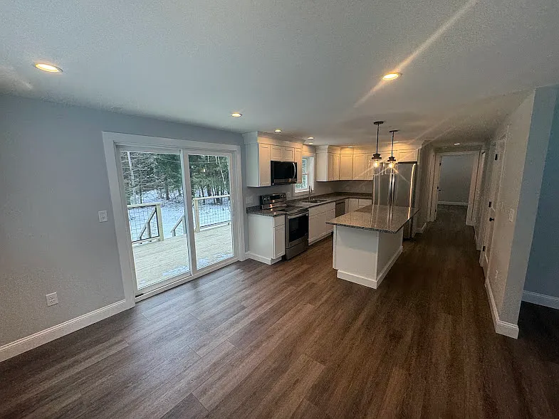 3 bed, 1700 sqft, $3,000 — Photo 3
