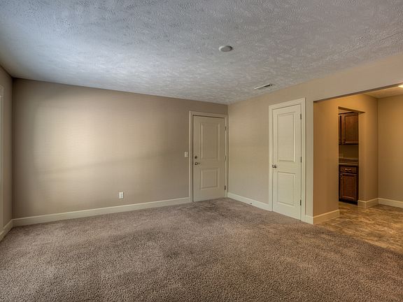 3rd image of 423 N 40th St APT 5