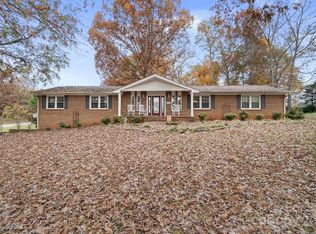 2656 Sandy Ford Rd, Newton, NC 28658