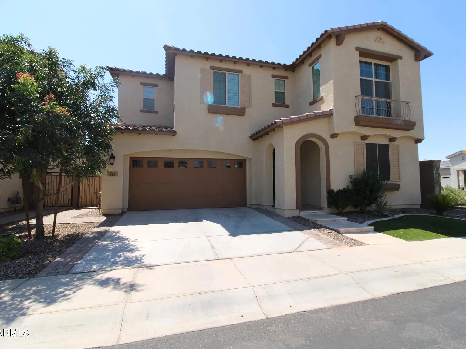 5 bed, 4.5 bath, 3235 sqft, $3,550 — Photo 3