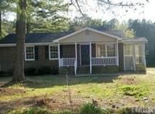 2737 Rosinburg Rd, Zebulon, NC 27597