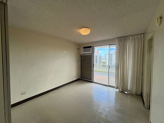 4th image of 1420 Alapai St #302