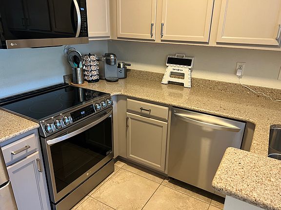 5th image of 4036 Crockers Lake Blvd APT 916