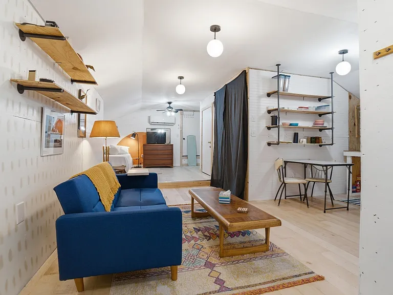 409 Suthon Ave #B — Photo 3