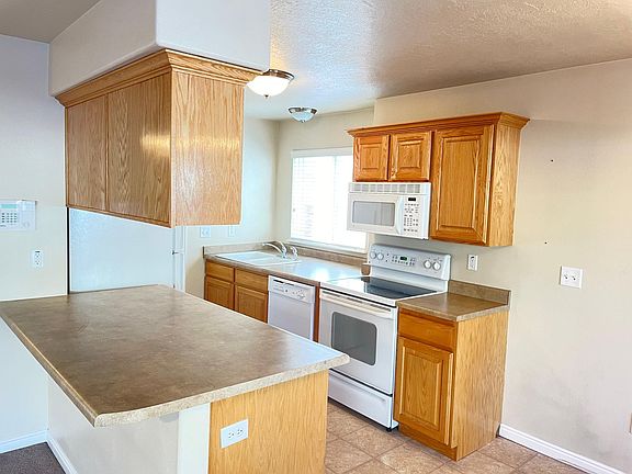 5th image of 10458 Sage Vista Way