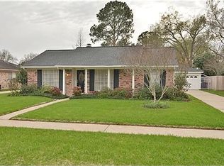 15526 Cobre Valley Dr, Houston, TX 77062