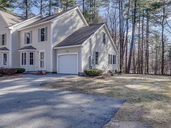 2nd image of 5 Deerwood Drive