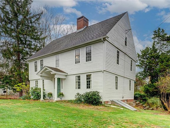 3rd image of 35 Smith St
