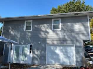 1402 Grandview Dr, Warrensburg, MO 64093