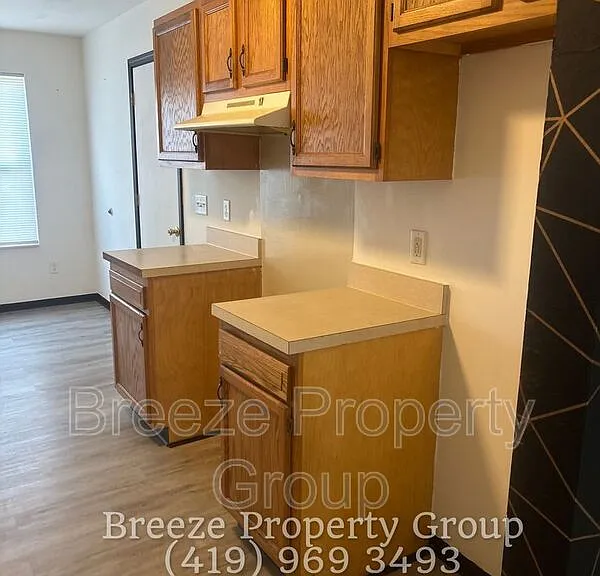 2983 Megan Cir — Photo 6