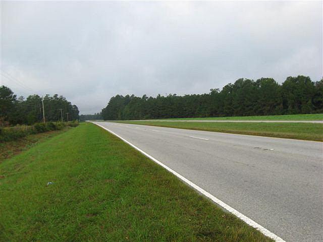 2nd image of 5 Five Chop Rd