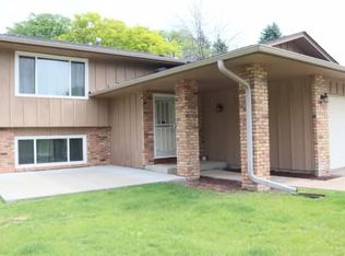 6732 83rd Ave N, Brooklyn Park, MN 55445