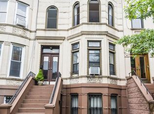 561 9th St, Brooklyn, NY 11215