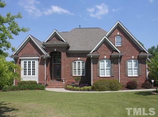2516 Stewart St, Fuquay Varina, NC 27526