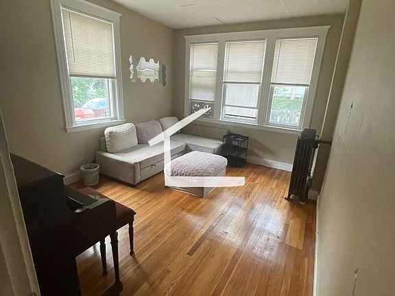 4th image of 31 Sidlaw Rd #22