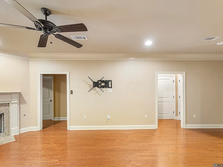 11110 Boardwalk Dr #41 — Photo 5