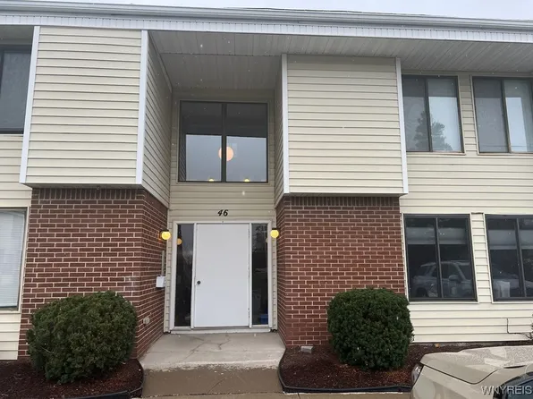 46 Bee Hunter Ct Unit B, East Amherst, NY 14051