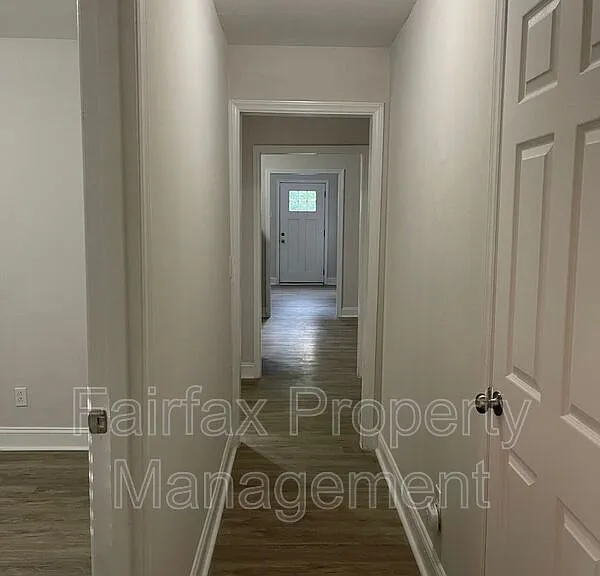 1120 Elmo St #B — Photo 20