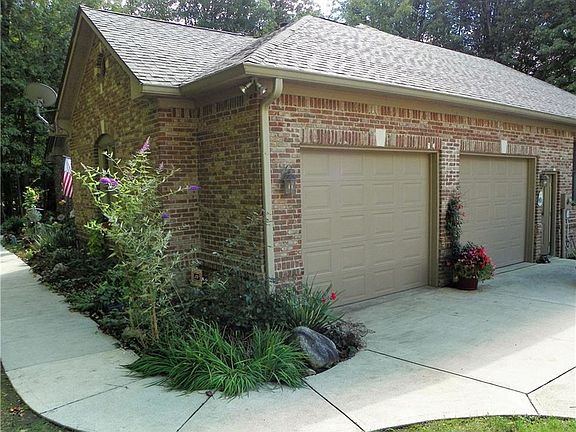 3rd image of 8536 E Parkview Dr