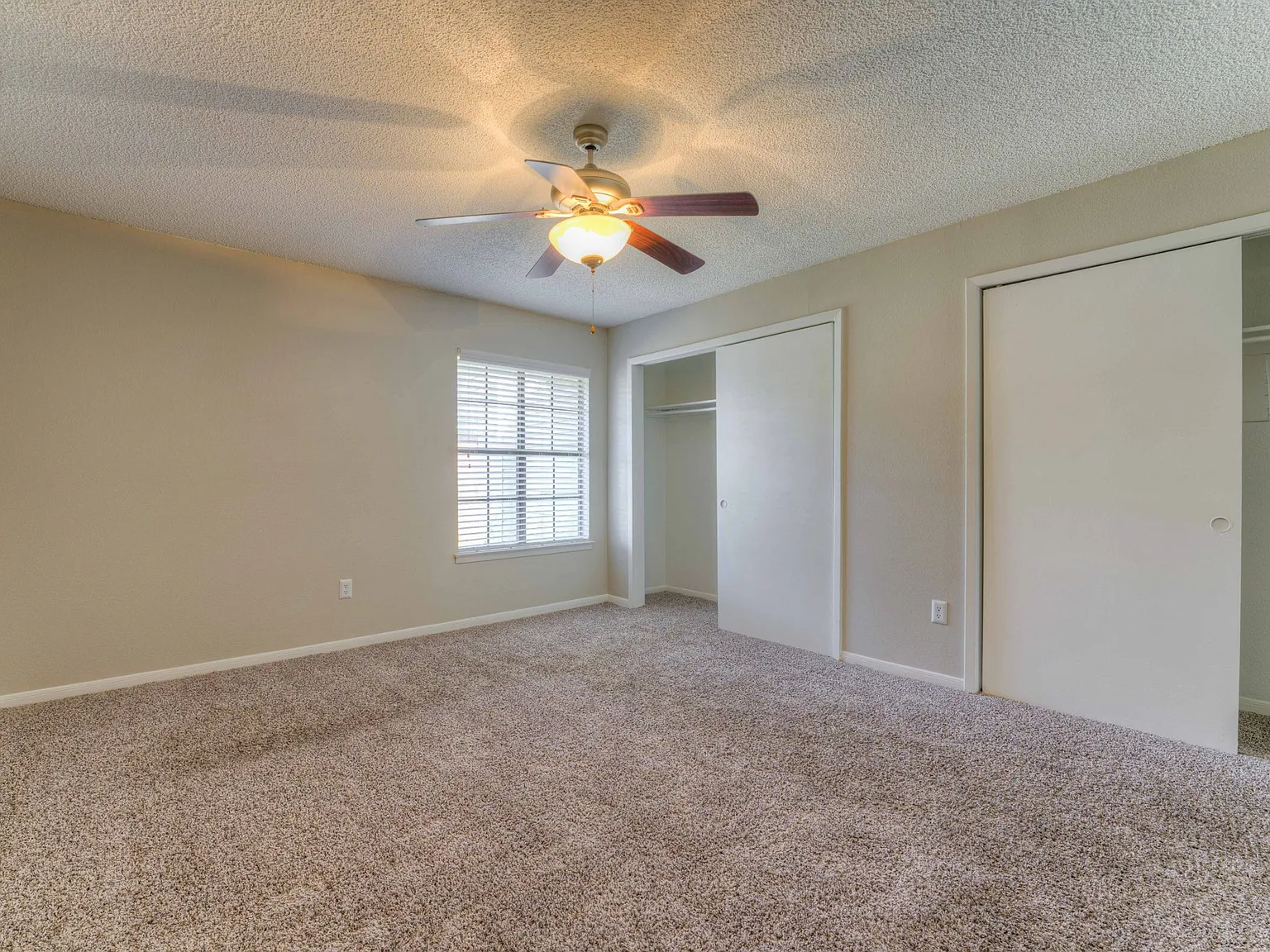 Cordova Creek Apartments — Photo 3