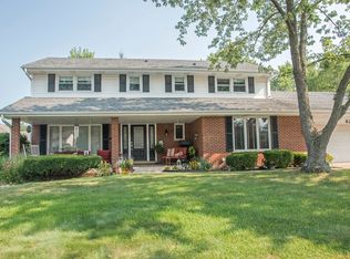 8224 Red Oak Ln, Orland Park, IL