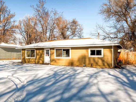2nd image of 118 Meadow Ln
