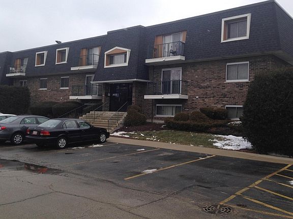 4th image of 3223 W Parkway Dr APT 2B