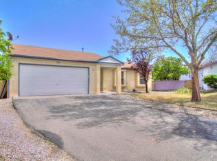 1386 Golden Eye Loop NE, Rio Rancho, NM 87144