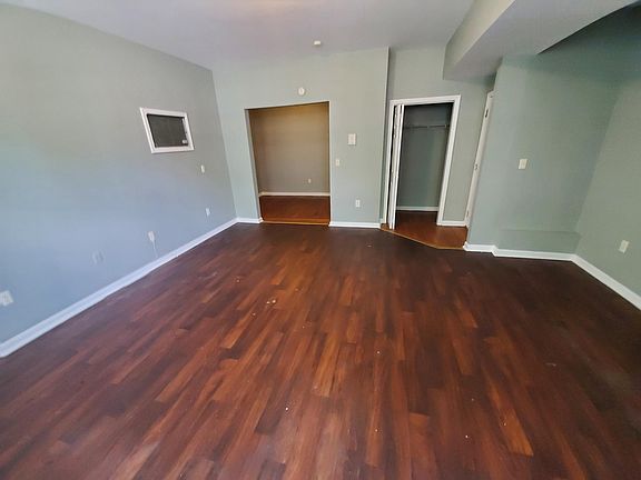 5th image of 150 Broad St #1