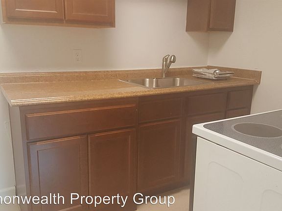 2nd image of 864 W 34th St APT 3