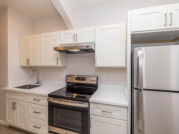 3rd image of 640 Brooklyn Ave APT 5