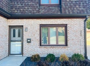 323 S Towanda Ave APT 4, Normal, IL 61761