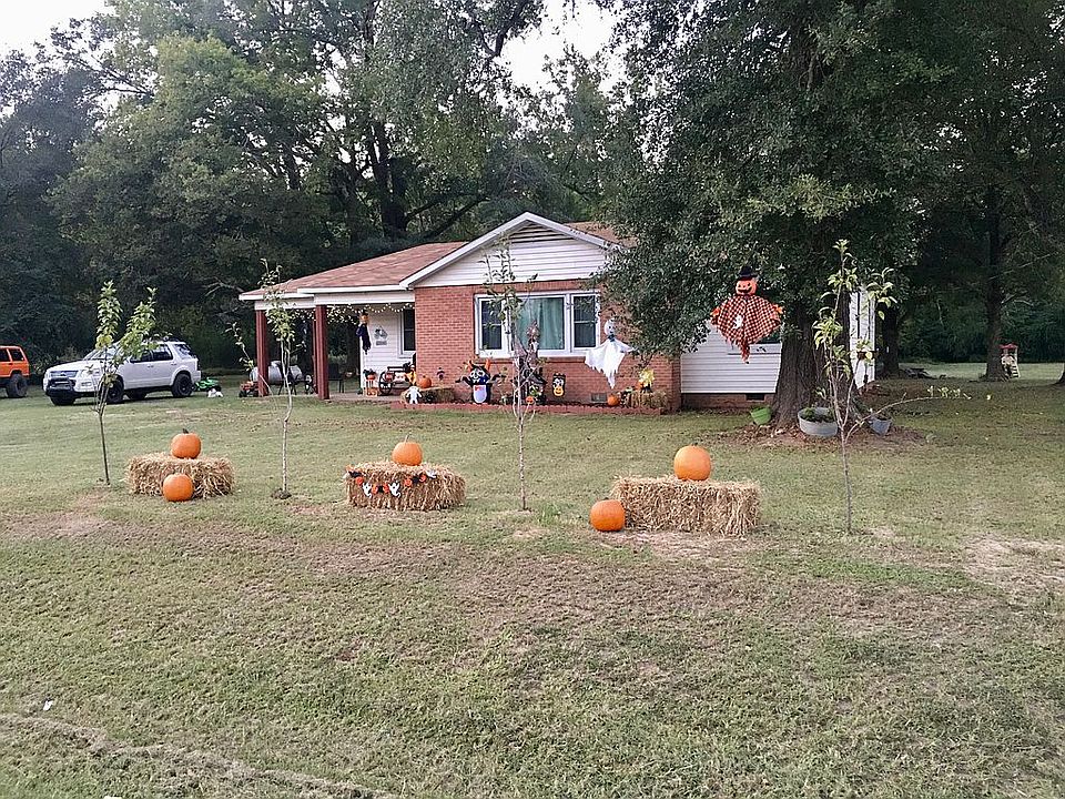 1st image of 3106 Highway 26 W
