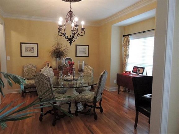 2nd image of 3419 Montgomery Way