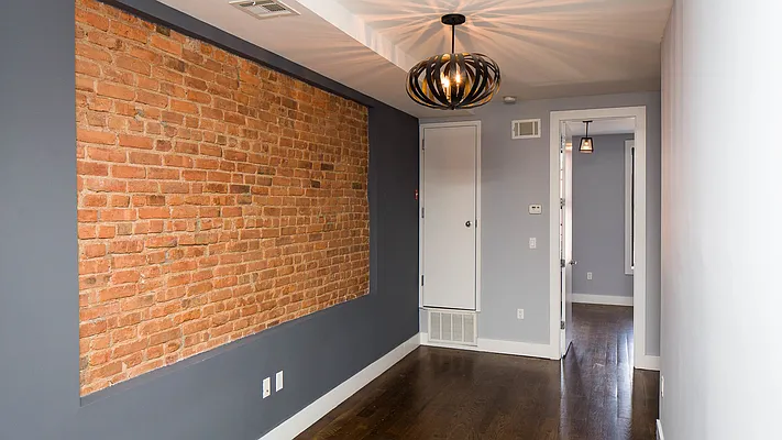 Rented by Nooklyn NYC LLC | media 30