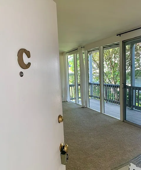 310 Valley St #C — Photo 13