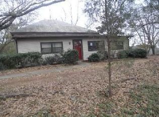 242 Moore St, Whitesburg, GA 30185