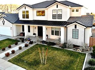 1114 E Majestic Court Dr, Washington, UT 84780