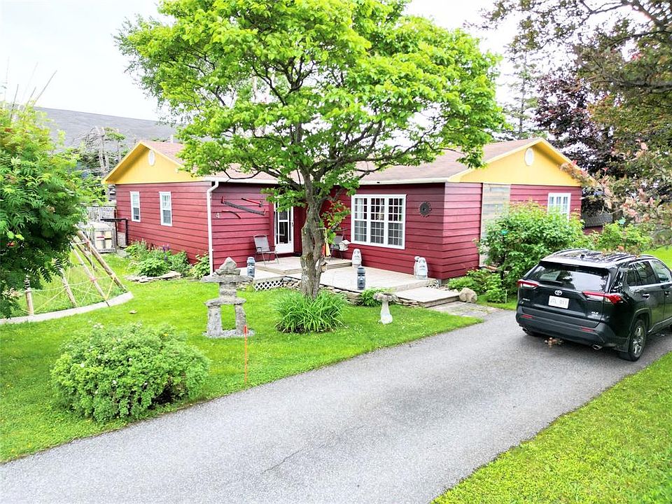 1st image of 4 Garden Drive