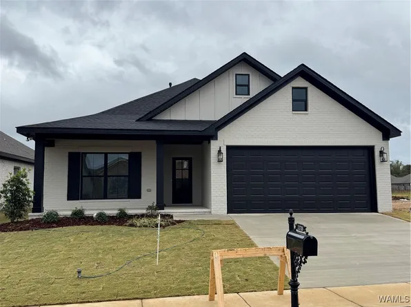 13718 Blackoak Dr, Northport, AL 35475