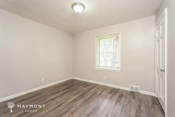 2326 Kaywood Ln — Photo 12