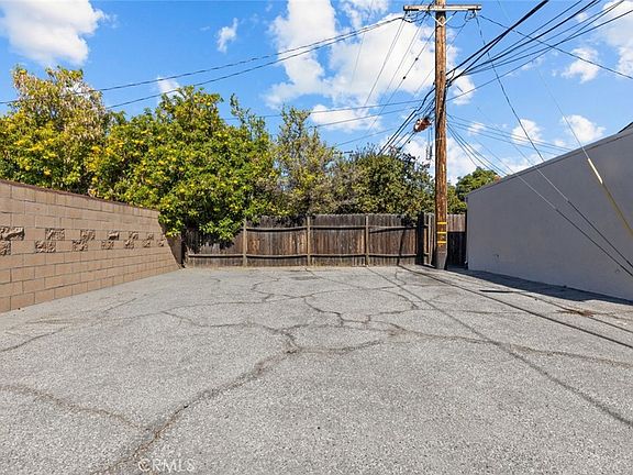 3rd image of 5707 Baldwin Ave #5707