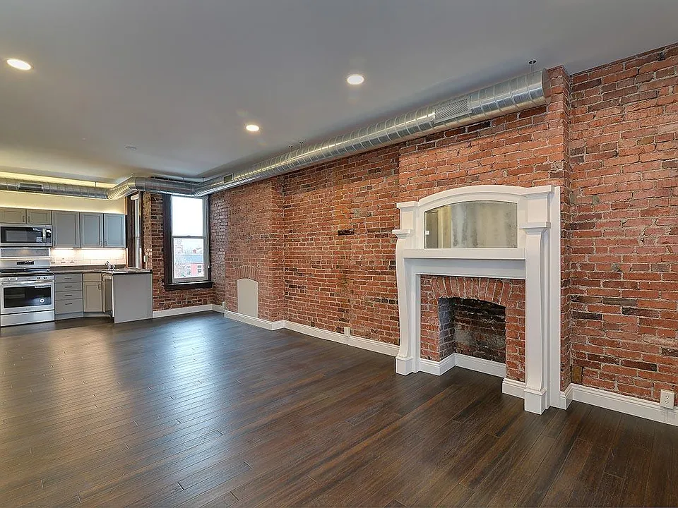 606 Cedar Ave #8