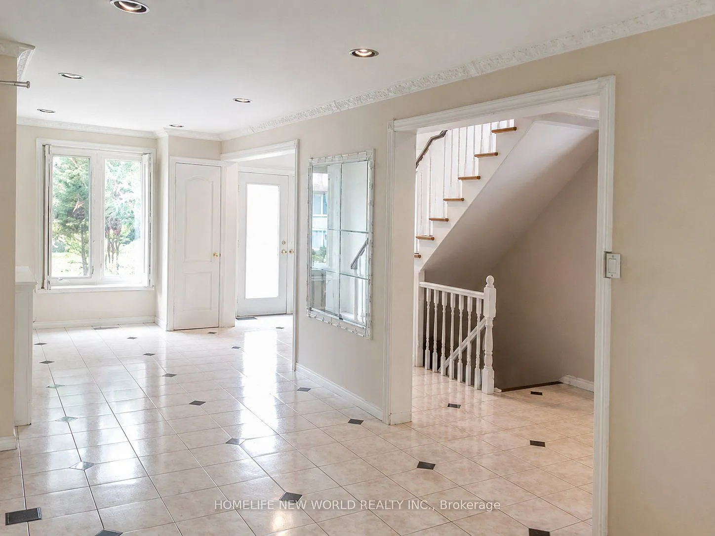 6 bed, $3,800 — Photo 2