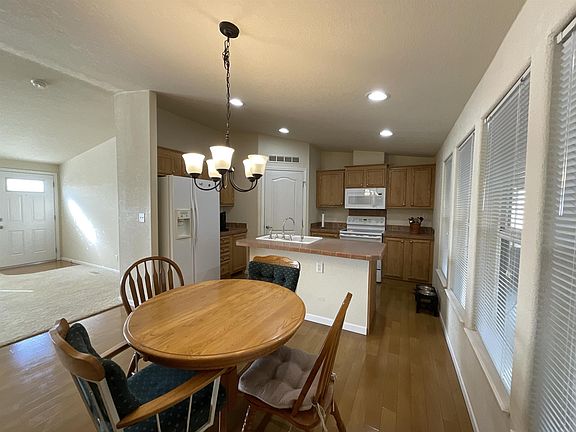 5th image of 14538 E 50th St