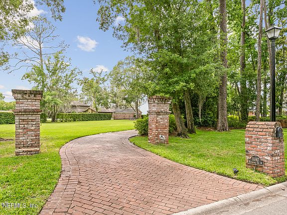 2nd image of 11062 RIVERPORT Drive W
