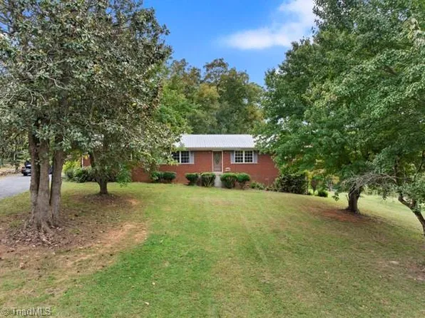 3410 Surratt Rd, Denton, NC 27239