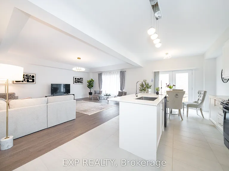 114 Seguin St — Photo 10