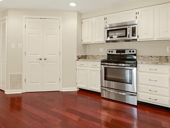 4th image of 3786 Madison Ln #A